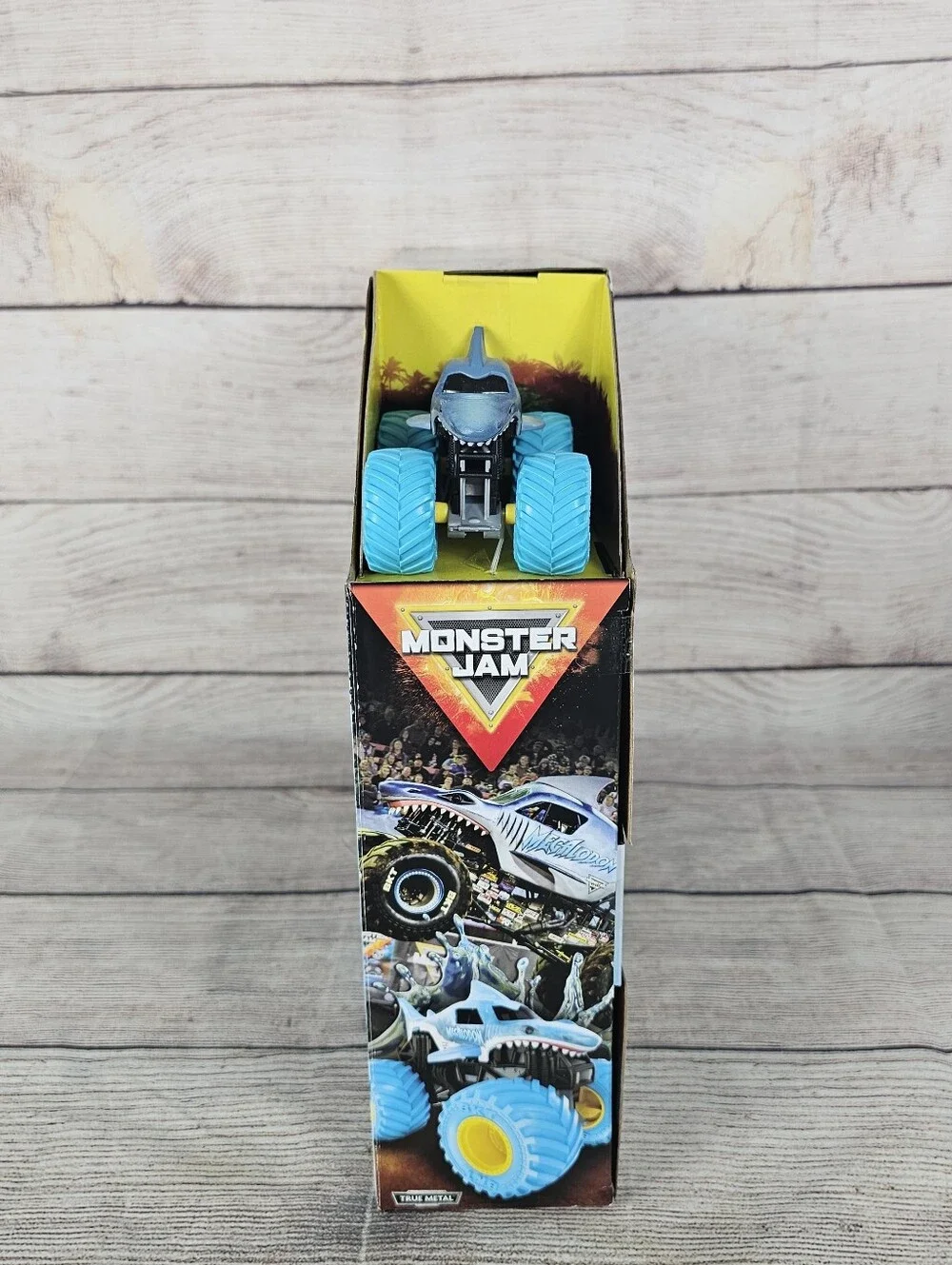 Monster Jam Megalodon Loop Of Doom Player Sealed Spin Master